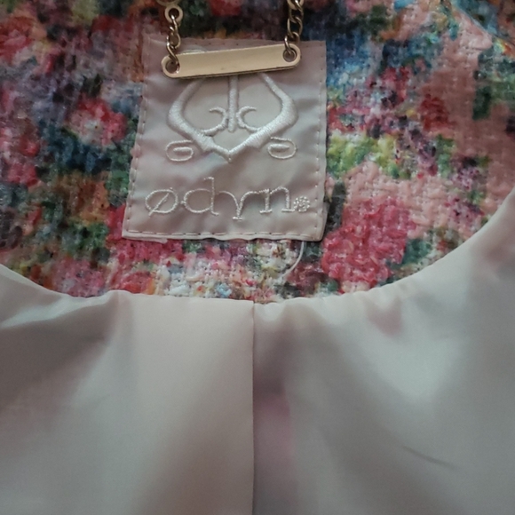 Jacket - Picture 6 of 8